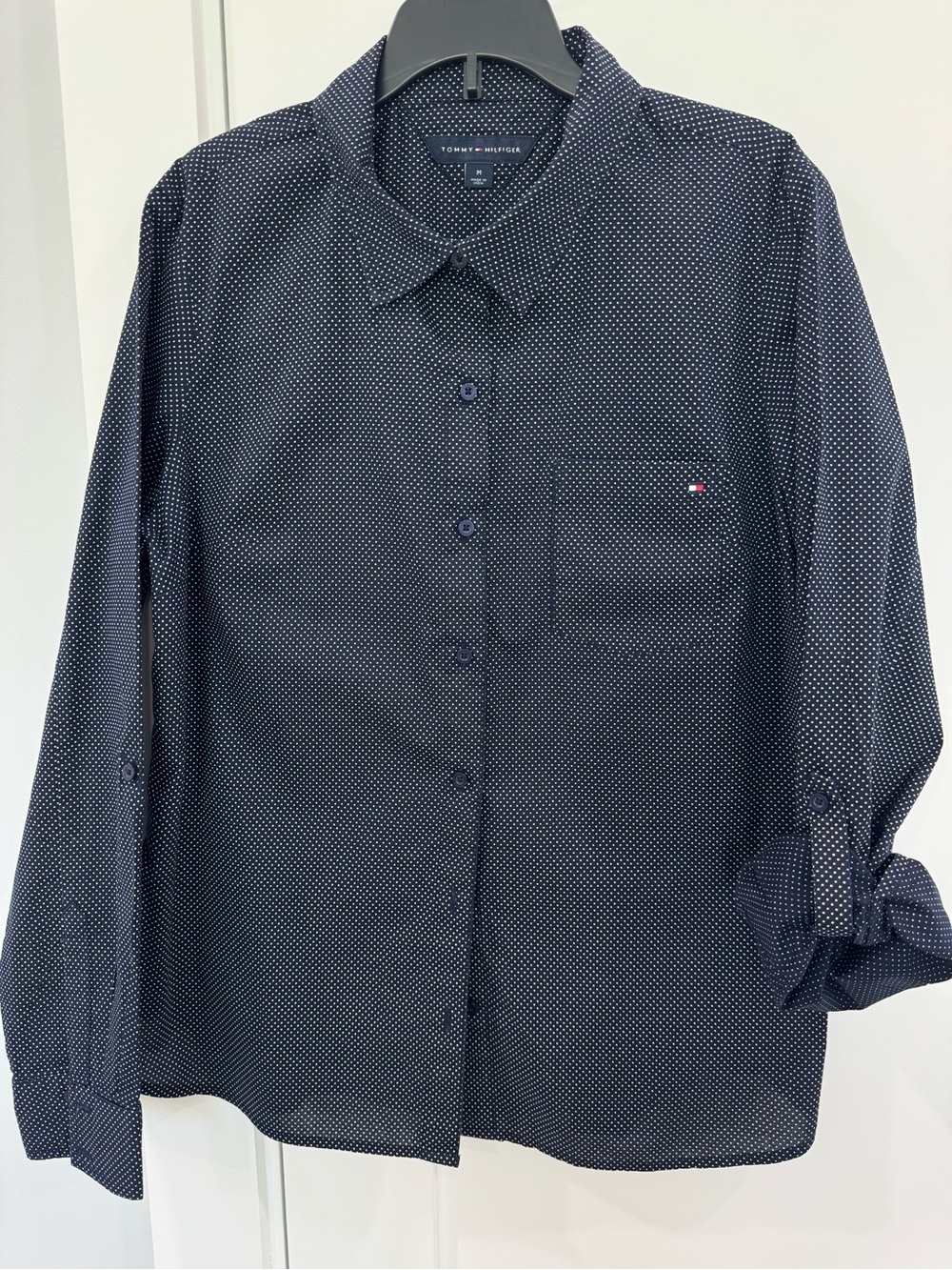 Tommy Hilfiger Women’s Navy tiny polka dot Button-Up Shirt medium rolled sleeves